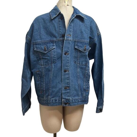 Tyca Trucker Blue Jean Jacket Embossed Lifetime Size Medium Made USA - Picture 1 of 10